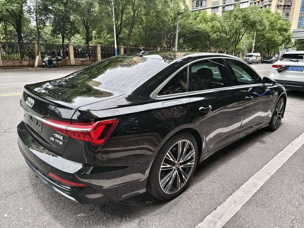 Audi A6L — миниатюра 5