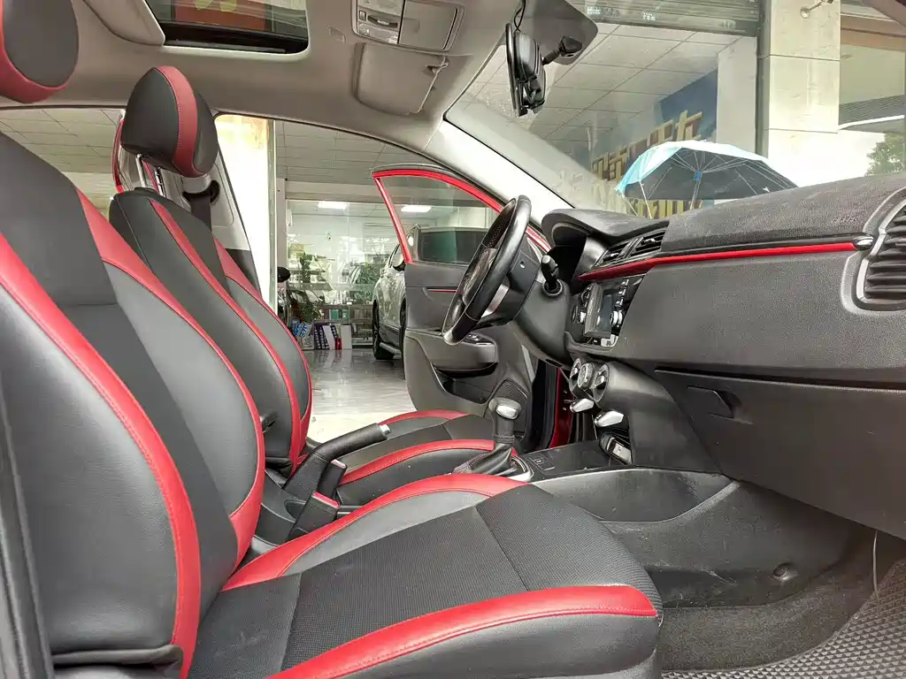 Kia KX Cross — миниатюра 7