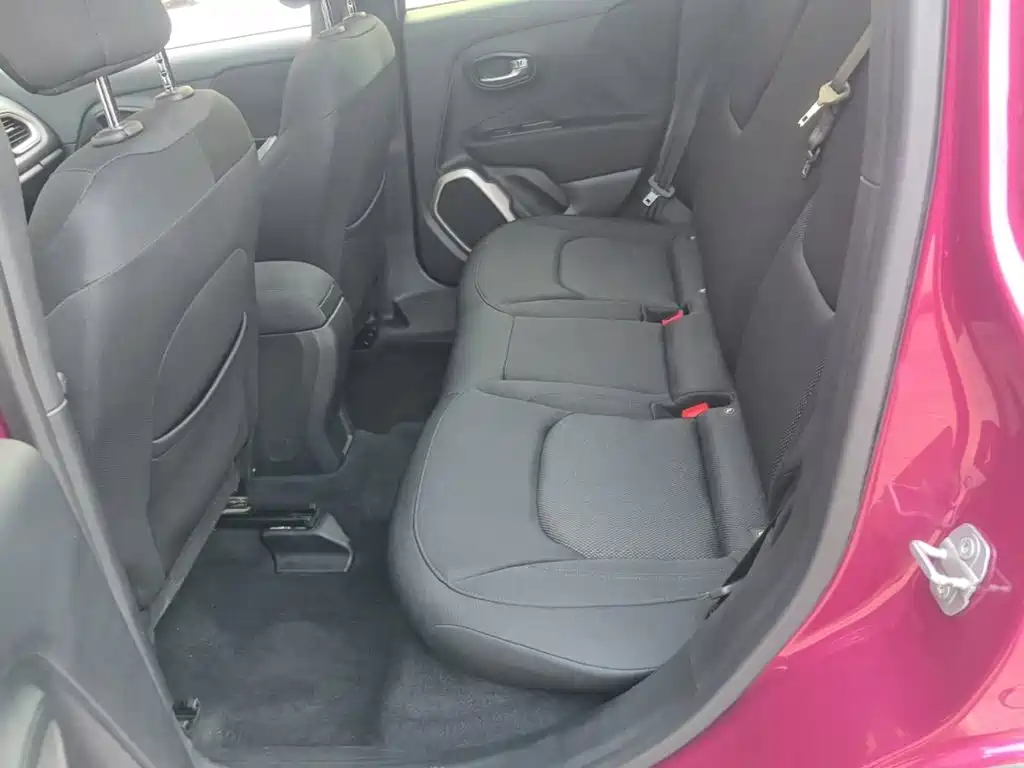 Jeep Renegade — миниатюра 17