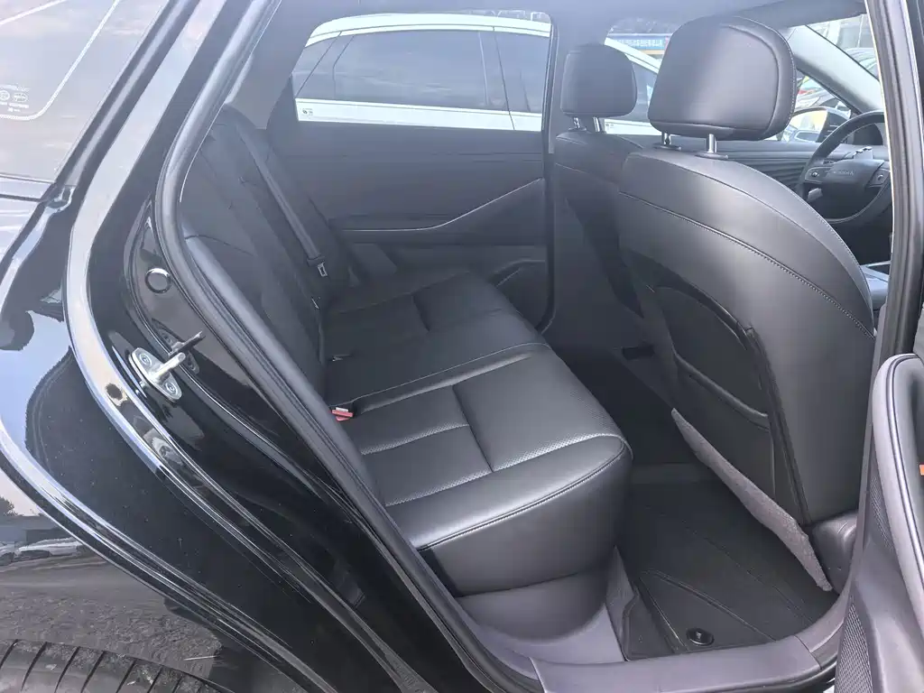 Nissan N6 — миниатюра 7