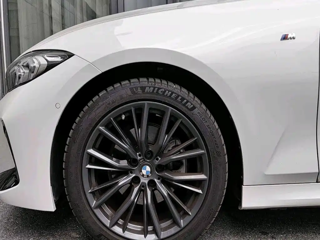 BMW 3 Series — миниатюра 6