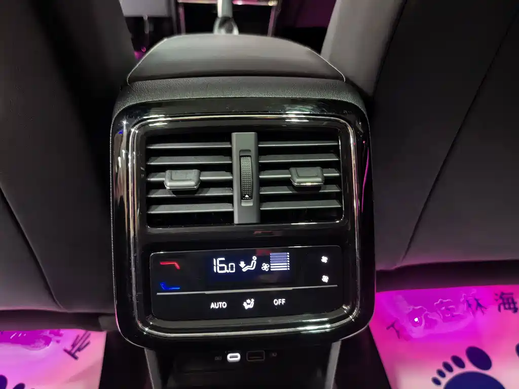 Volkswagen Passat — миниатюра 8