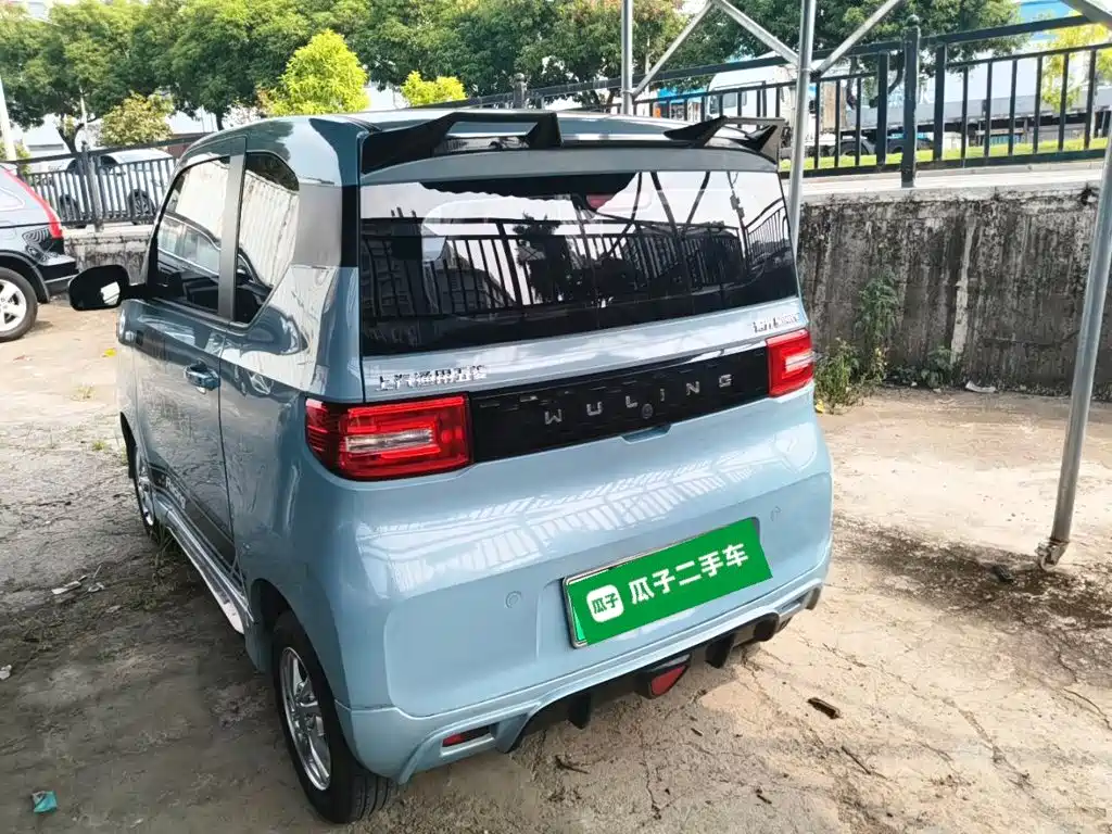 Wuling MINIEV — миниатюра 5