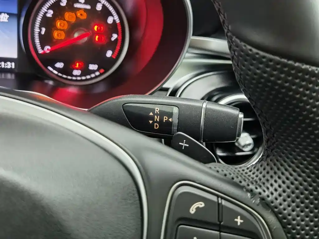 Mercedes-Benz C-Class — миниатюра 13