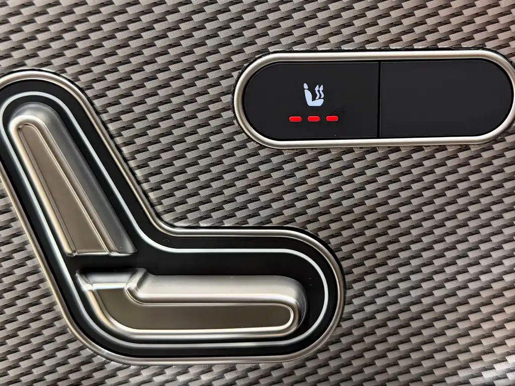 Mercedes-Benz A-Class — миниатюра 13
