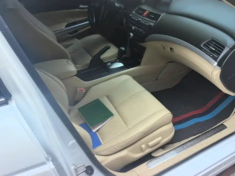 Honda Crosstour — миниатюра 8