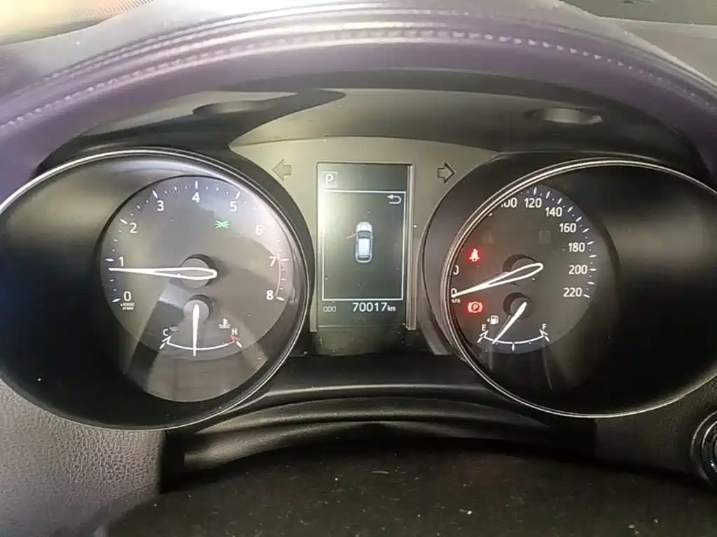 Toyota C-HR — миниатюра 12