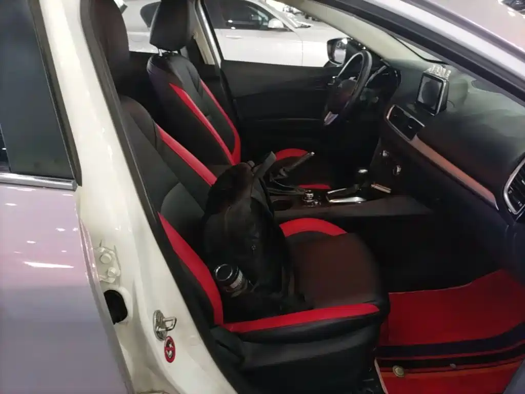 Mazda 3 Axela — миниатюра 20