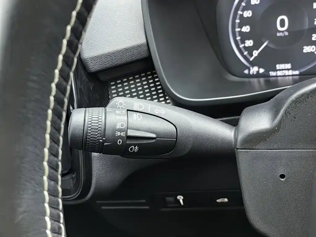 Volvo XC40 — миниатюра 21