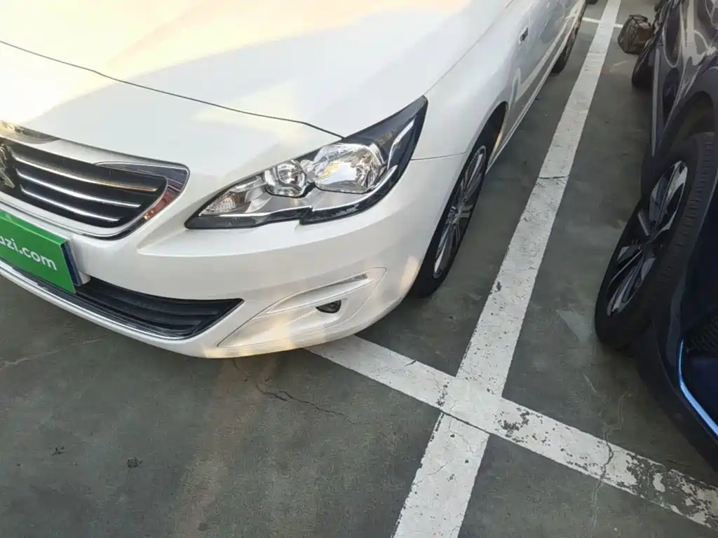 Peugeot 408 — миниатюра 24