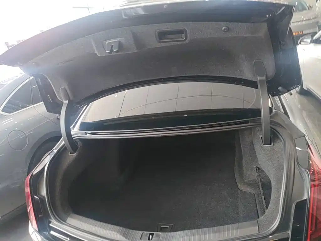 Cadillac CT6 — миниатюра 19