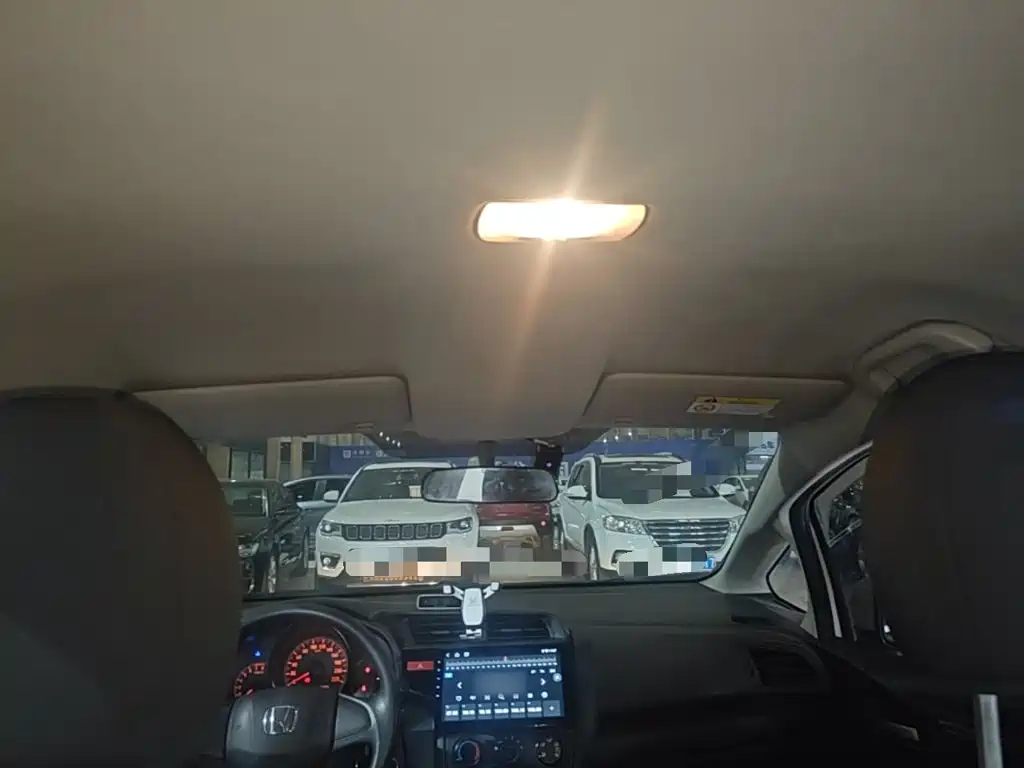 Honda Fit — миниатюра 18