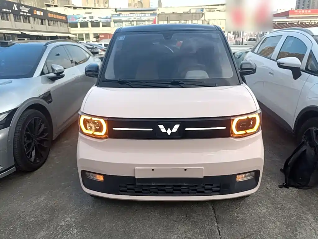 Wuling MINIEV — миниатюра 3