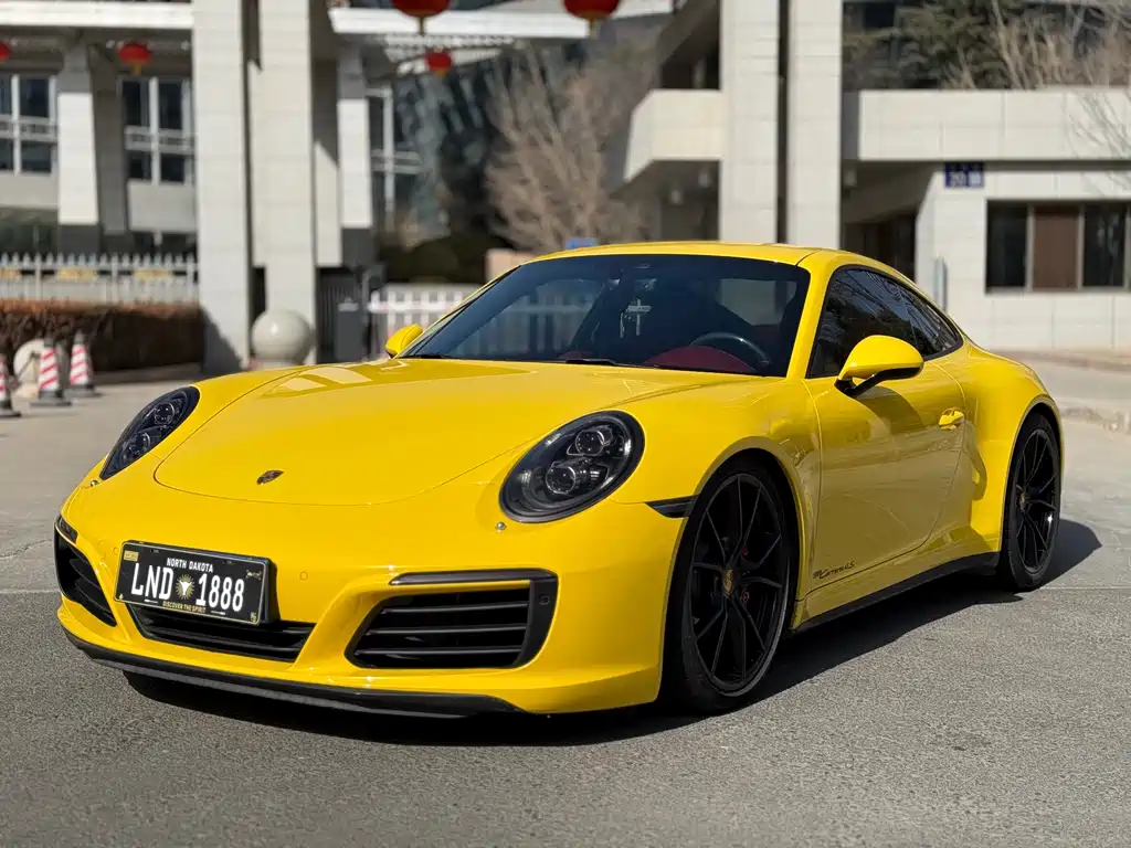 Porsche 911 2018