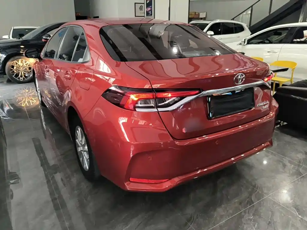 Toyota Corolla — миниатюра 5