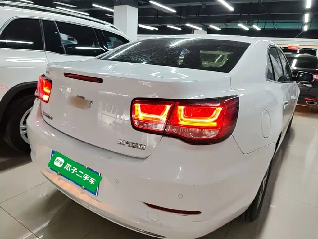 Chevrolet Malibu — миниатюра 7