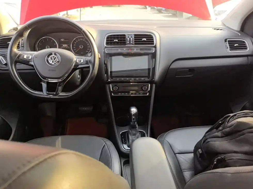 Volkswagen Polo — миниатюра 10