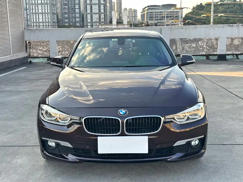 BMW 3 Series — миниатюра 2