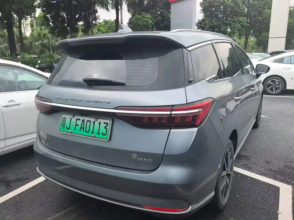 BYD MAX New Energy — миниатюра 3