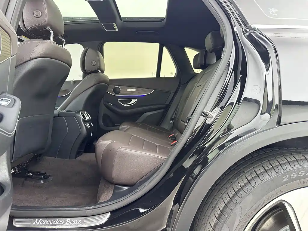 Mercedes-Benz GLC — миниатюра 7
