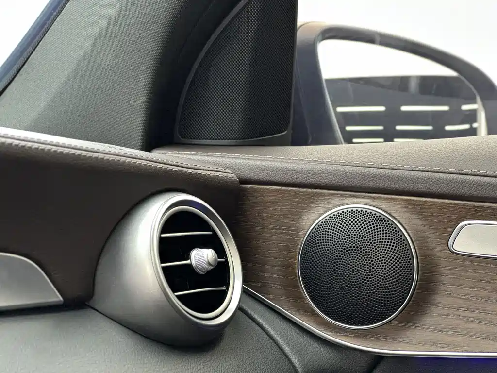 Mercedes-Benz GLC — миниатюра 11