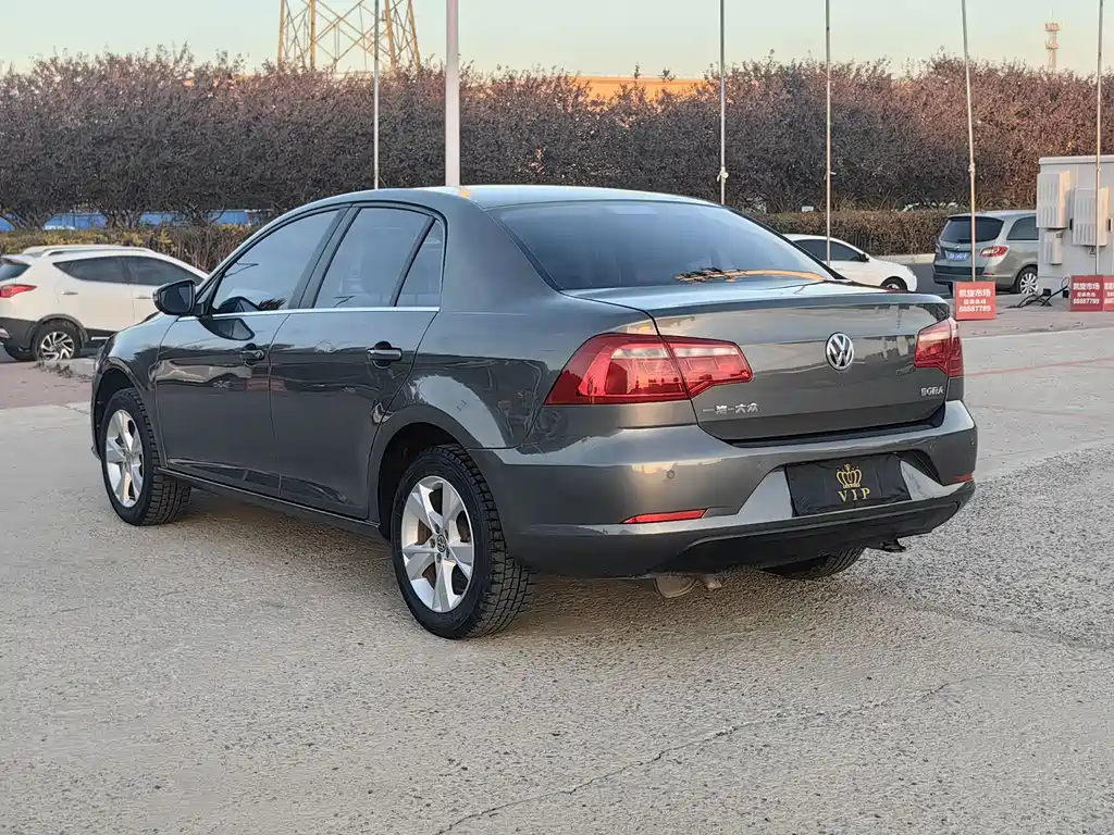 Volkswagen Bora — миниатюра 9
