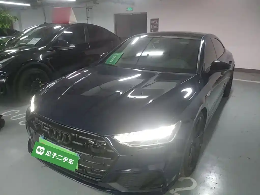 Audi A7L