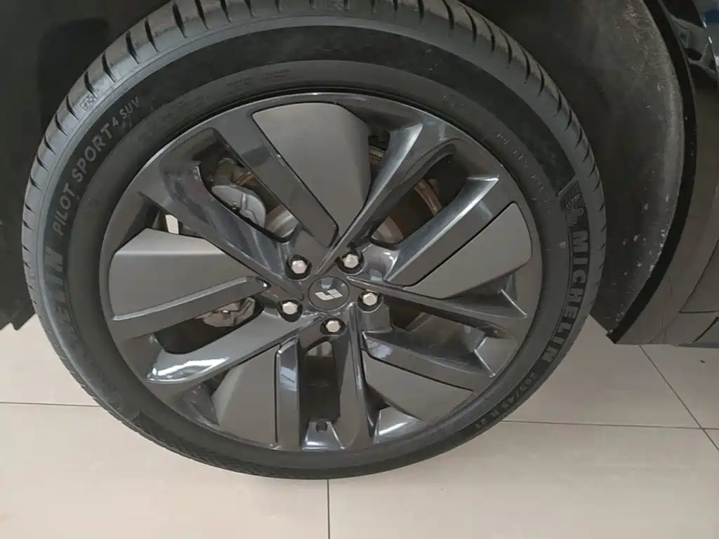 Li Auto Li L9 — миниатюра 23
