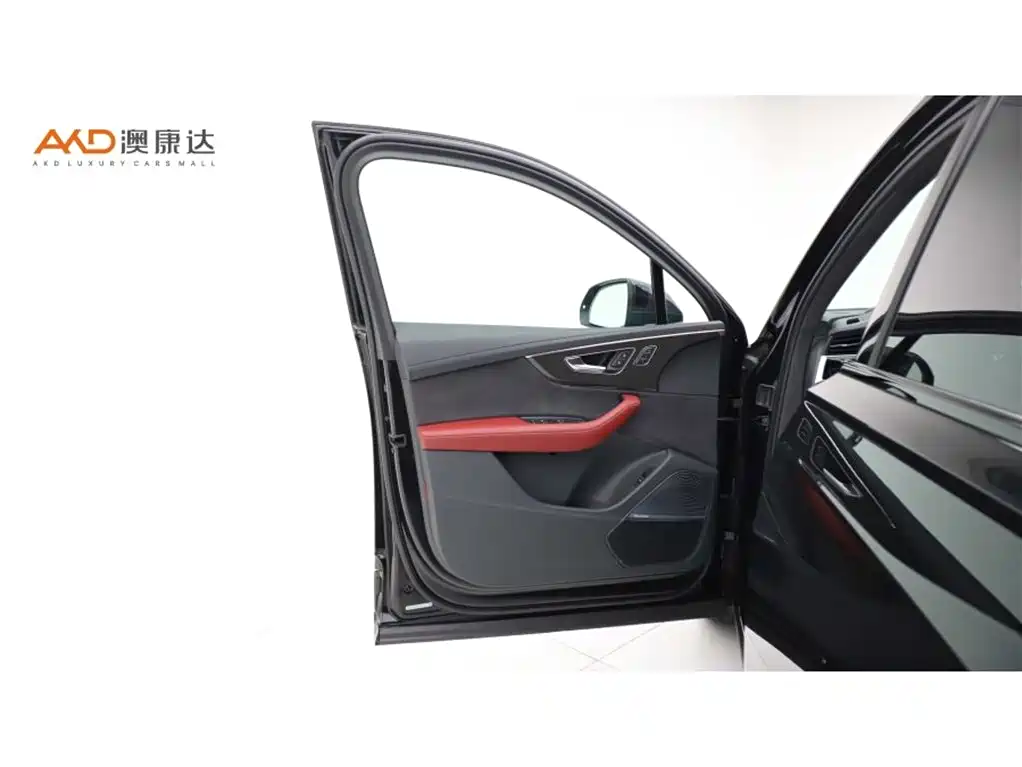 Audi SQ7 2024 4.0 TFSI