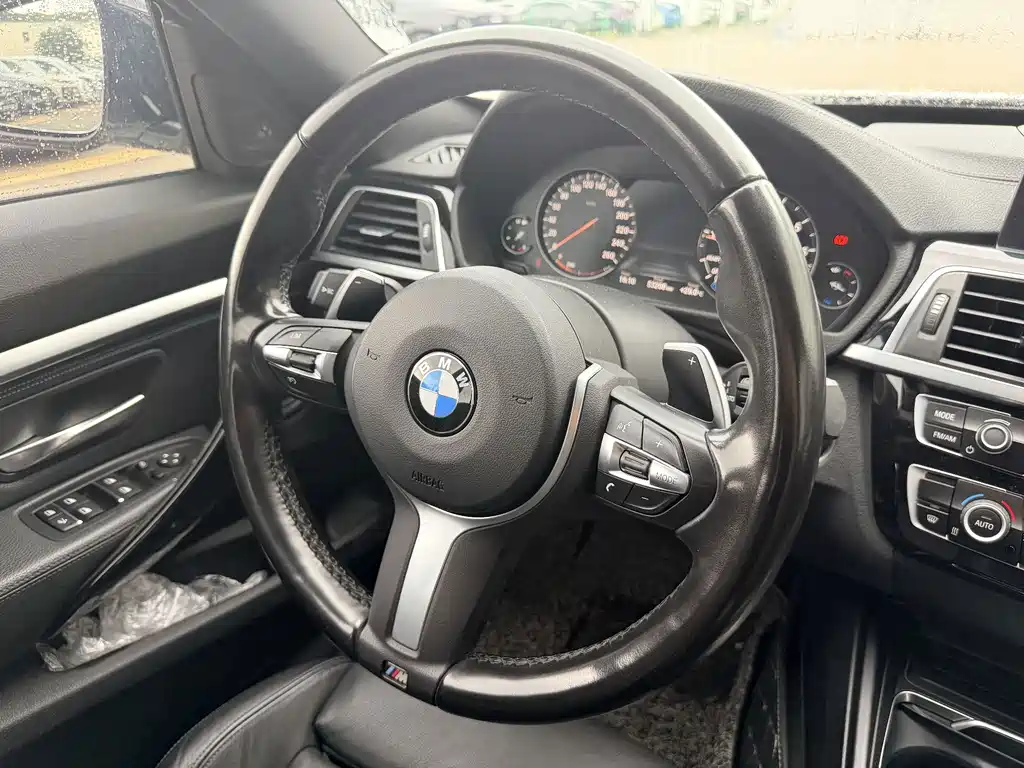 BMW 3 Series GT — миниатюра 14