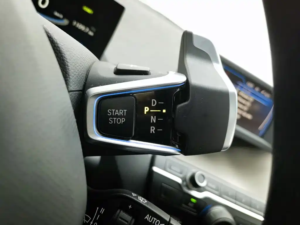 BMW i3 (Import) — миниатюра 13