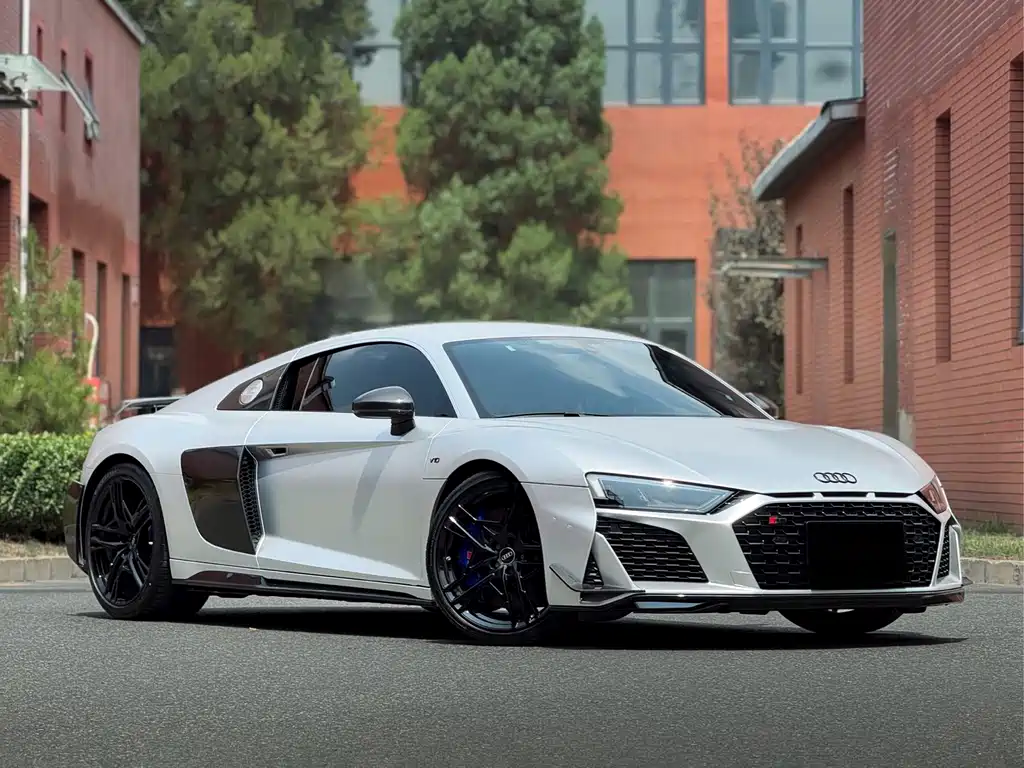Audi R8 — миниатюра 3