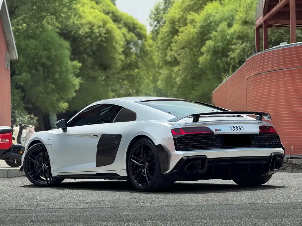 Audi R8 — миниатюра 13