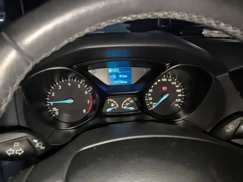 Ford Focus — миниатюра 7