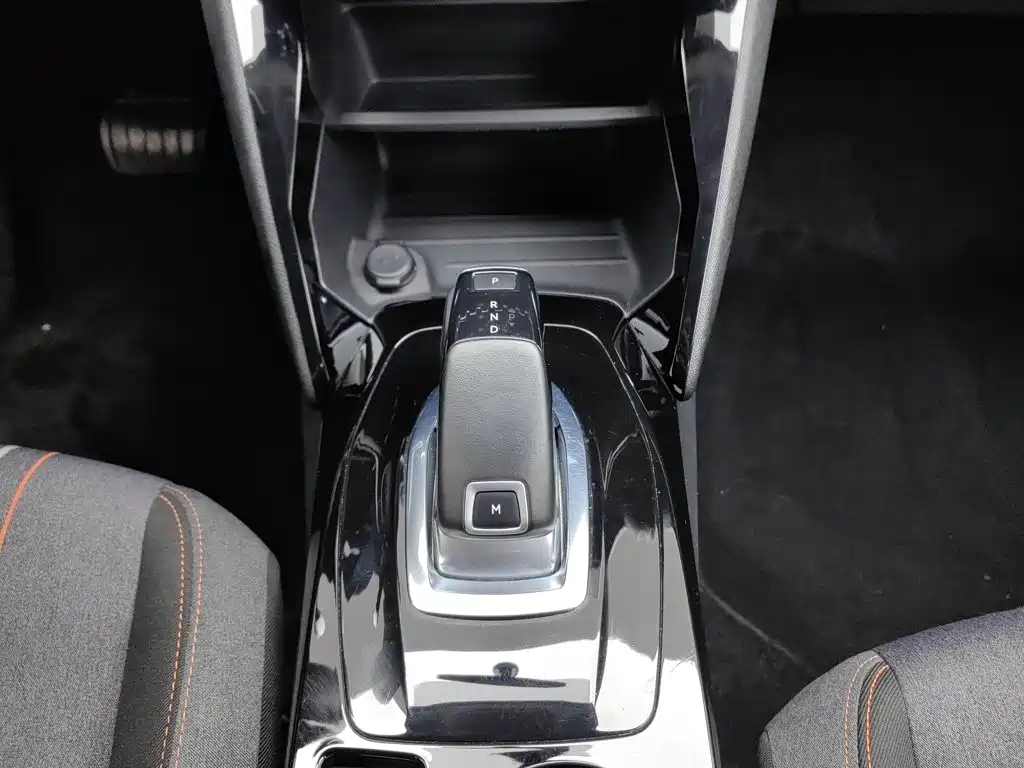 Peugeot 2008 — миниатюра 13