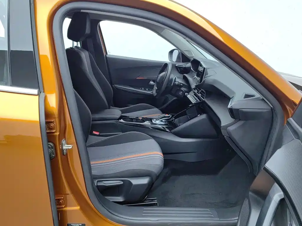 Peugeot 2008 — миниатюра 23