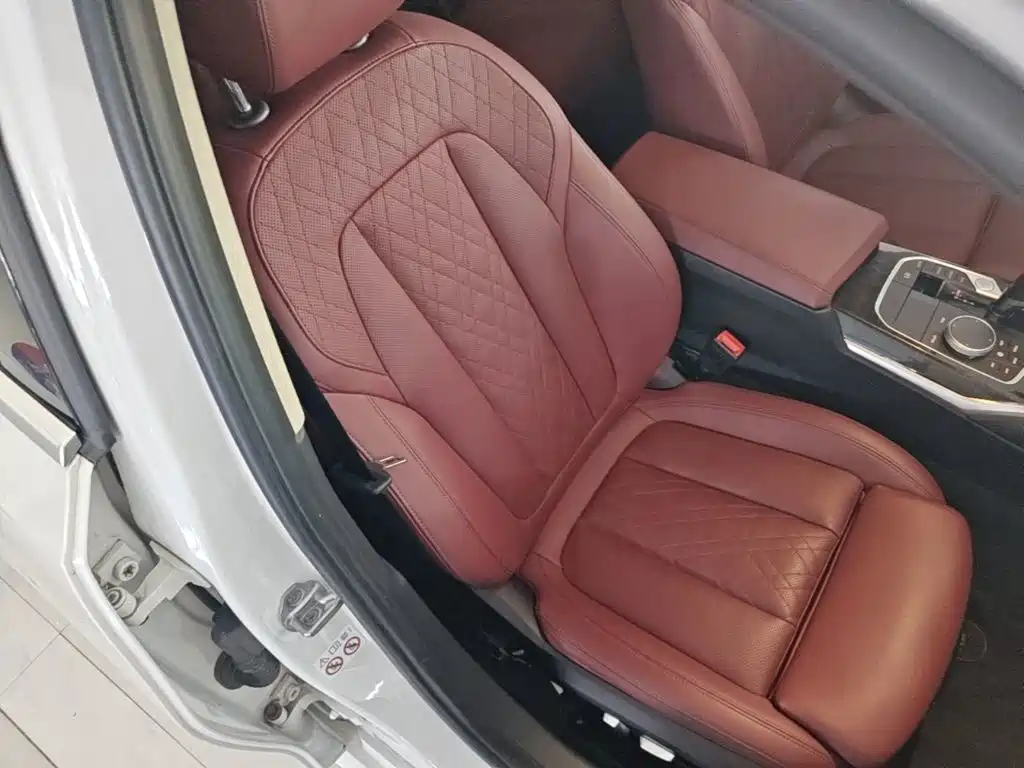 BMW 3 Series — миниатюра 25