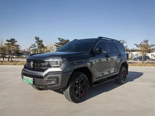 TANK TANK 400 NEW ENERGY 2025