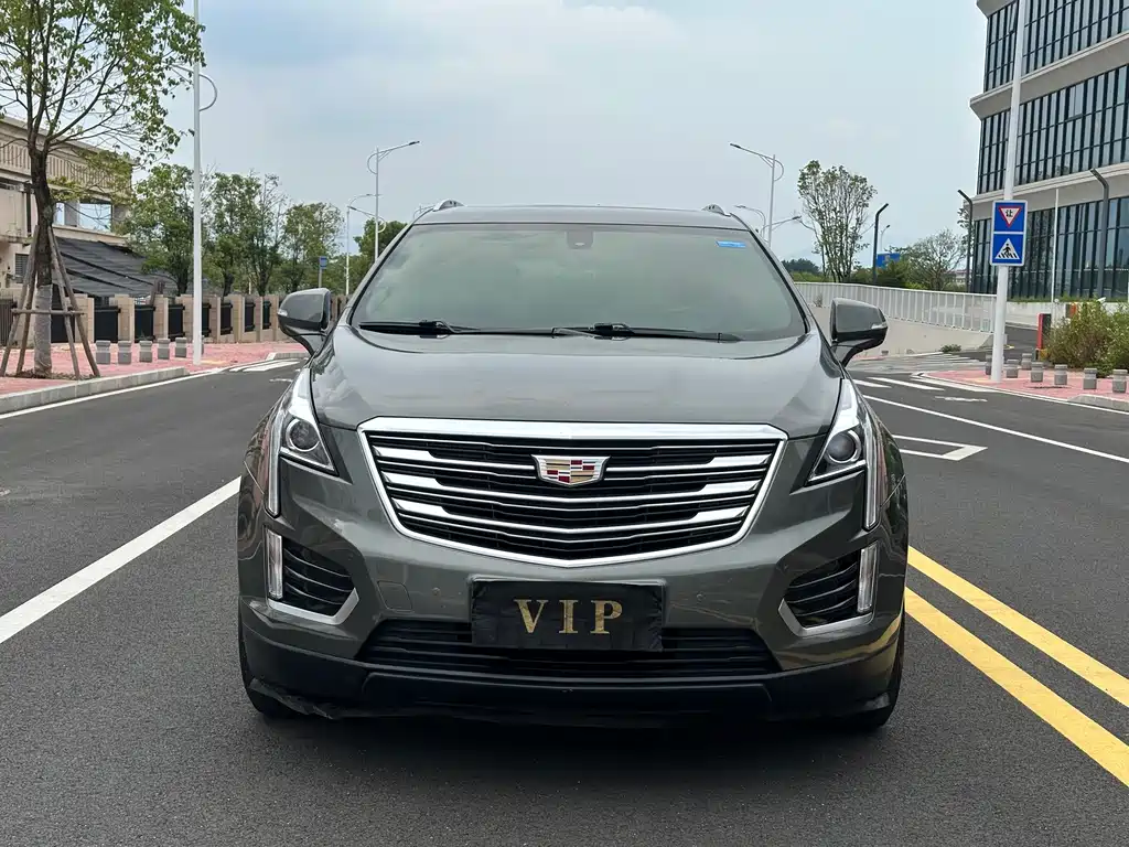 Cadillac XT5 — миниатюра 2