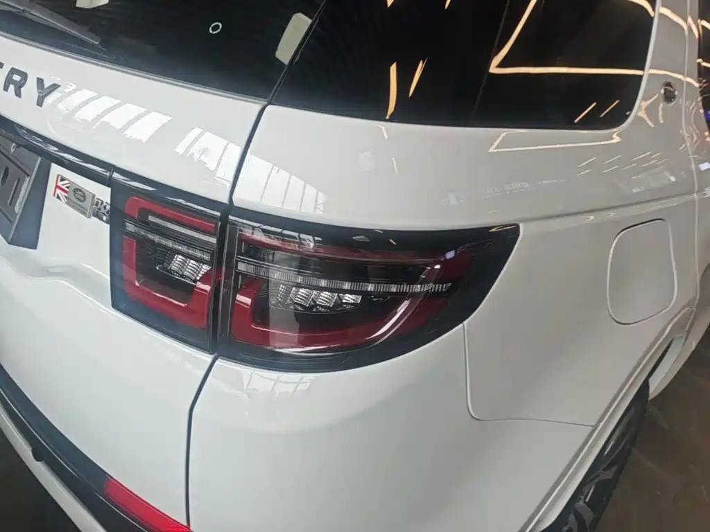 Land Rover Discovery Sport — миниатюра 8