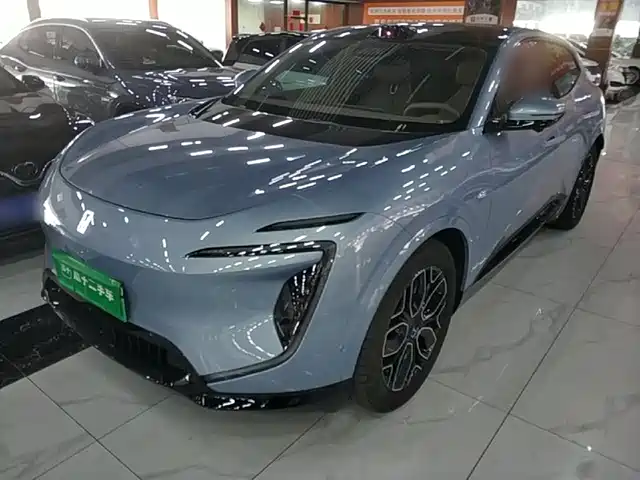 2025 Avatr 07