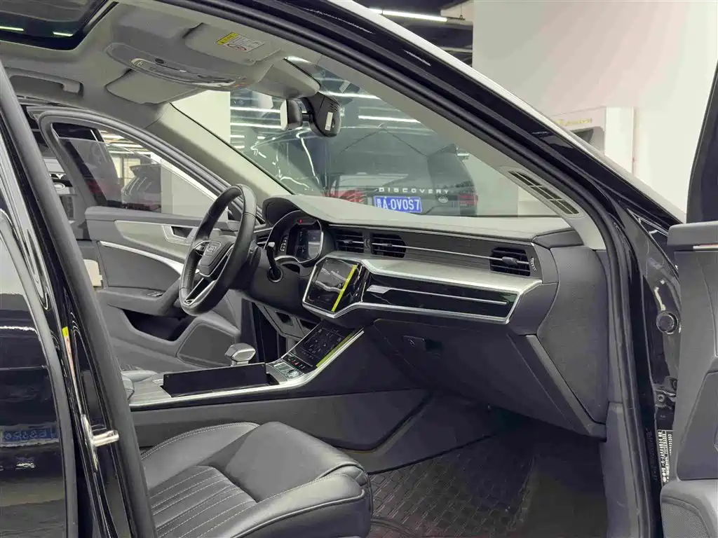 Audi A6L — миниатюра 9