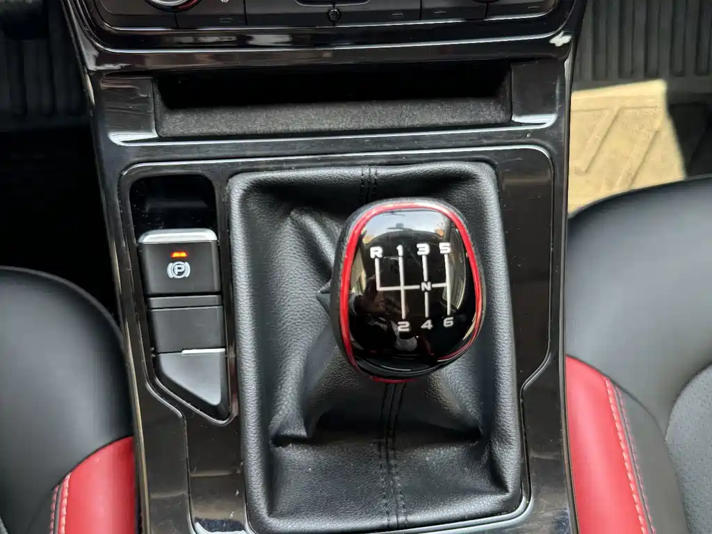 Geely Emgrand GS — миниатюра 11
