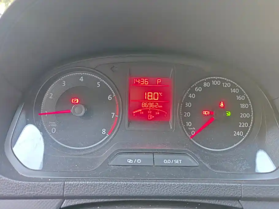 Volkswagen Jetta — миниатюра 14