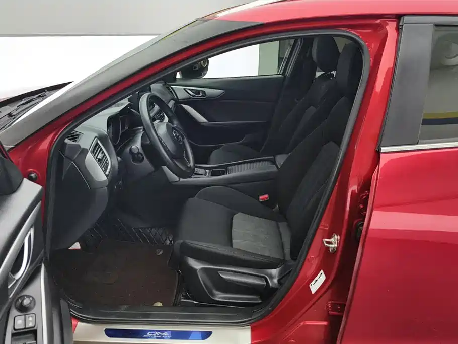 Mazda CX-4 — миниатюра 9