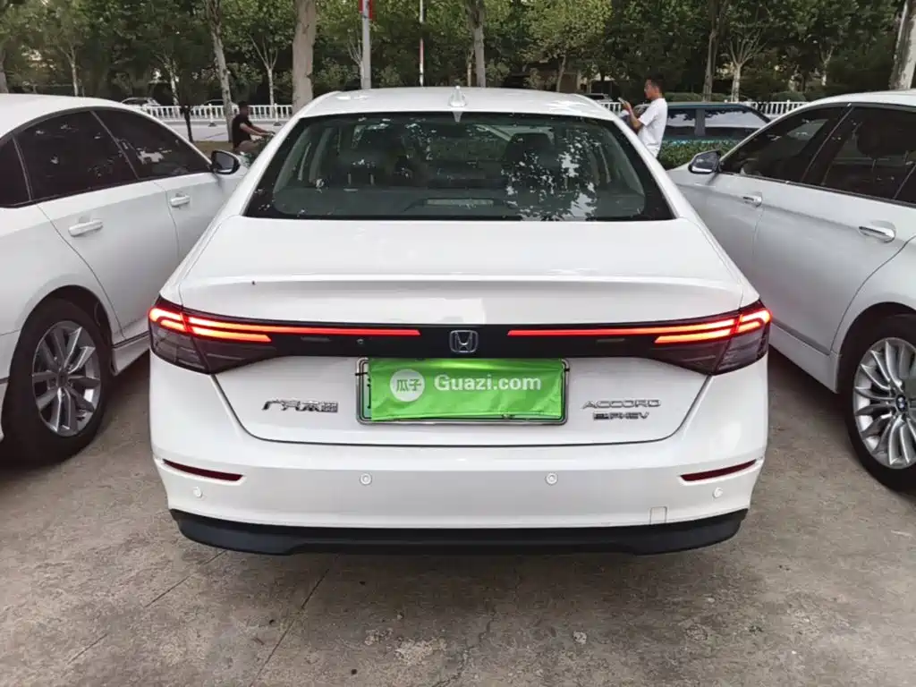 Honda Accord New Energy — миниатюра 6