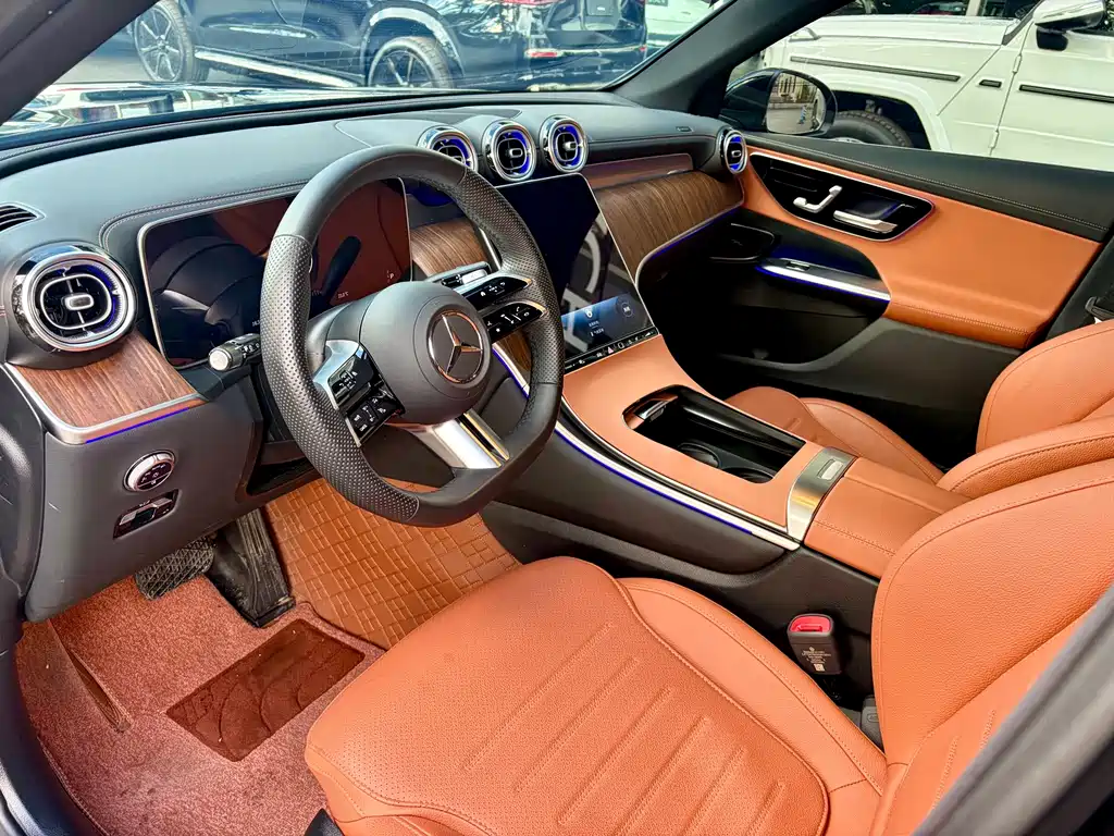 Mercedes-Benz GLC — миниатюра 13