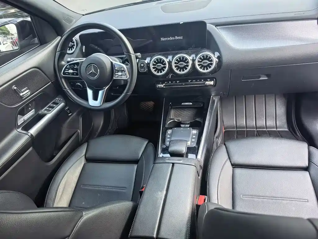 Mercedes-Benz EQA — миниатюра 10
