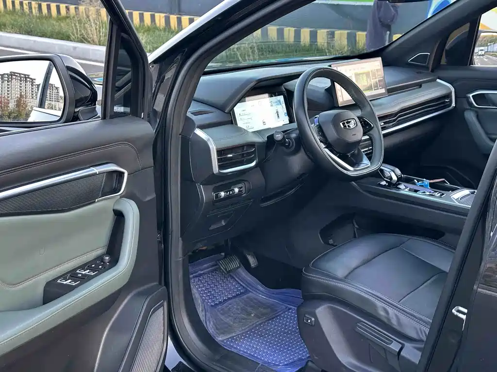 Geely Haoyue L — миниатюра 4