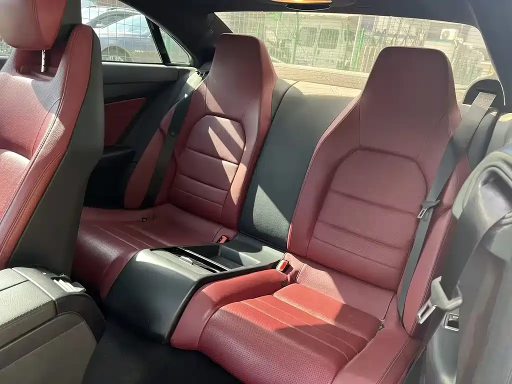 Mercedes-Benz E-Class (Import) — миниатюра 11